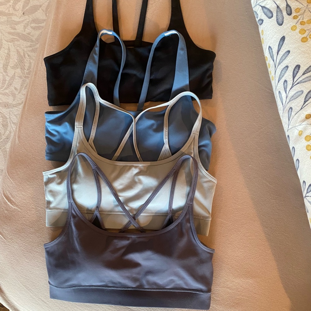 Set of 4 Yosemite and Mindset bras by Vuori